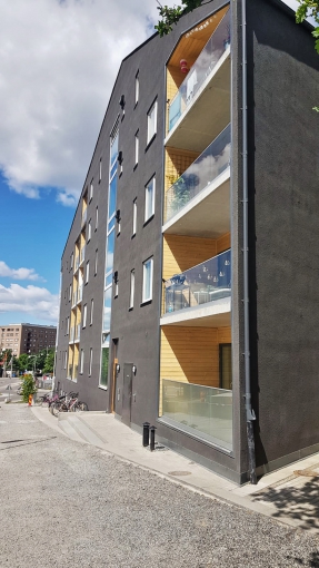 glass balconies 1