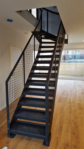 staircase(2) en